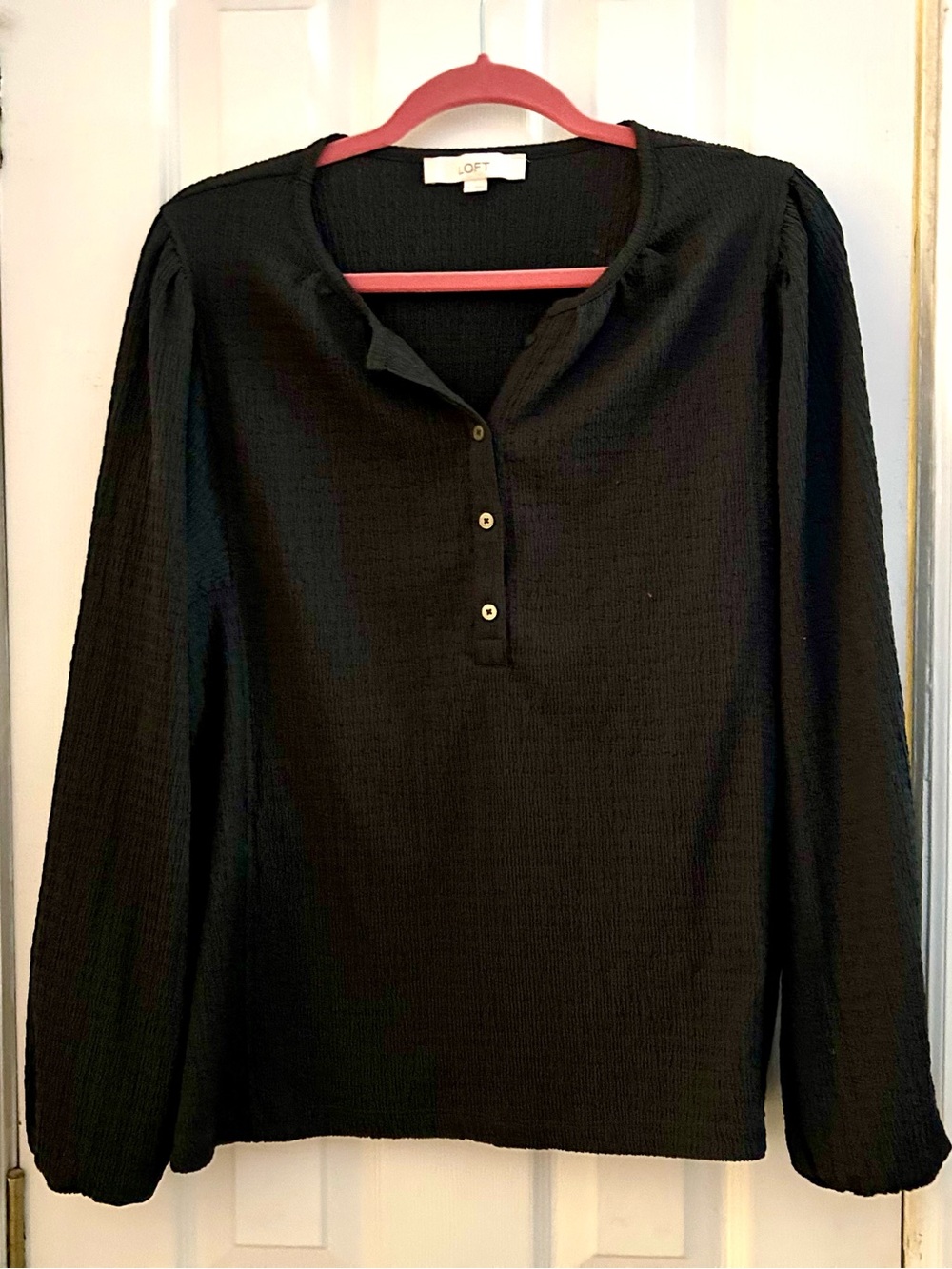 LOFT Gray Textured Long-Sleeve Henley Top